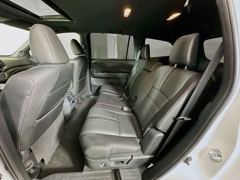 Used 2022 Honda Pilot TrailSport image 24