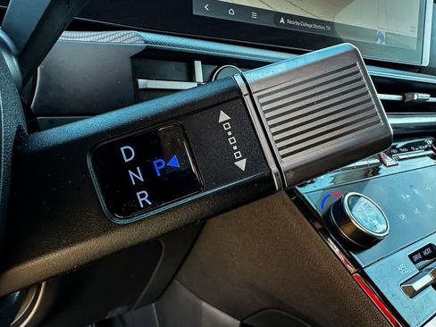 Used 2025 Hyundai Santa Fe XRT image 26