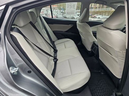 Used 2026 Toyota Camry XLE image 25
