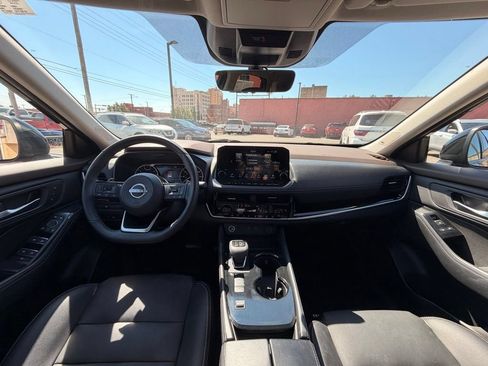Certified 2023 Nissan Rogue SL w/ SL Premium Package FWD image 20