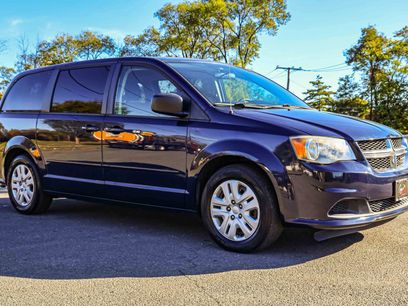 Used 2015 Dodge Grand Caravan SE w/ Quick Order Package 29E SE
