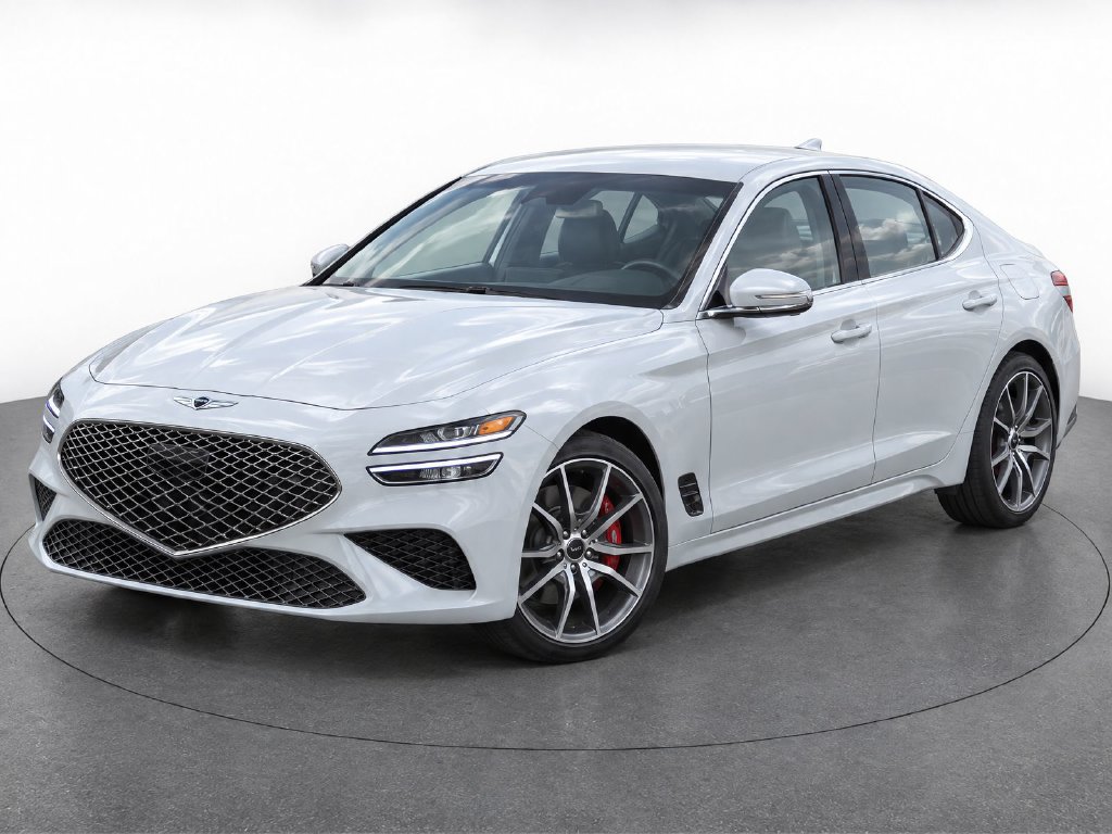Used 2025 Genesis G70 2.5T AWD/4WD image 2