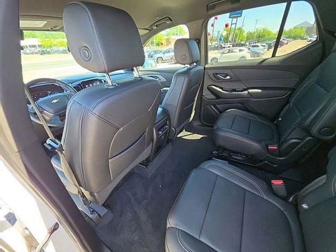 Used 2023 Chevrolet Traverse LT w/ LPO, Floor Liner Package AWD/4WD image 19