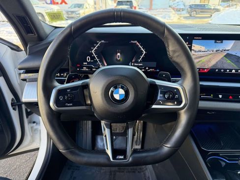 Used 2026 BMW 530i xDrive AWD/4WD image 27