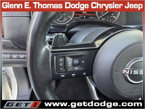 Used 2022 Nissan Pathfinder SL image 19