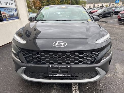Used 2023 Hyundai Kona SE image 7