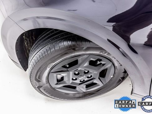 Used 2025 Kia Carnival LXS image 11