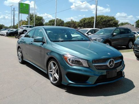 Used 2014 Mercedes-Benz CLA 250 image 4