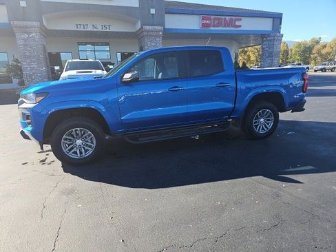 Used 2024 Chevrolet Colorado LT image 39