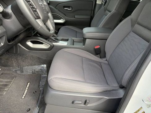 Certified 2024 Nissan Frontier SV w/ SV Convenience Package image 24