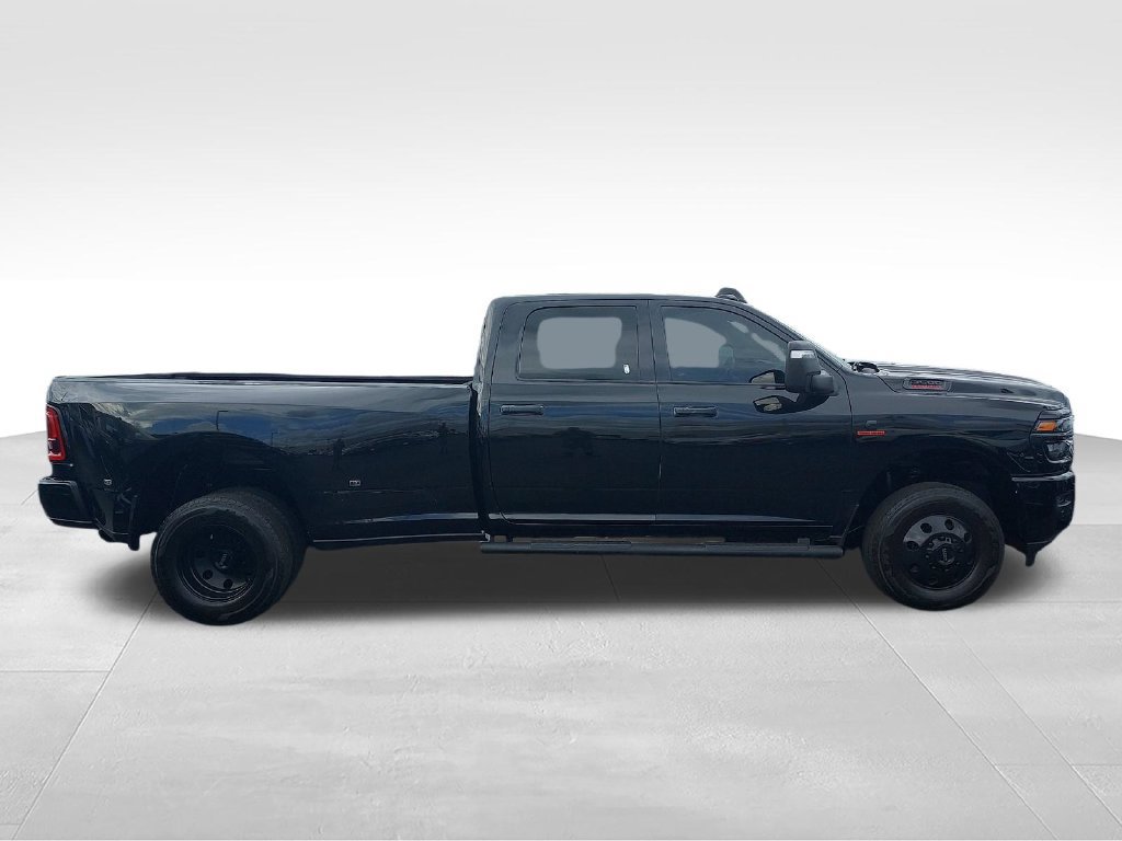Used 2025 RAM 3500 Tradesman AWD/4WD image 6