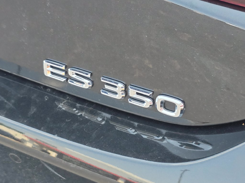 Used 2025 Lexus ES 350 w/ Premium Package FWD image 12