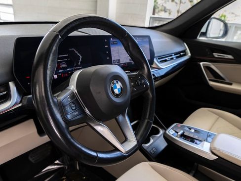 Used 2023 BMW X1 xDrive28i image 16