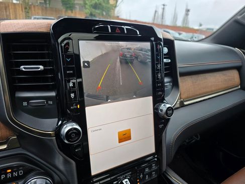 Used 2023 RAM 1500 Limited w/ Trailer Tow Group image 29