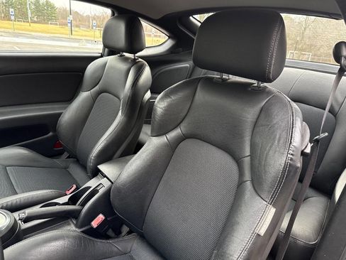 Used 2008 Hyundai Tiburon image 14