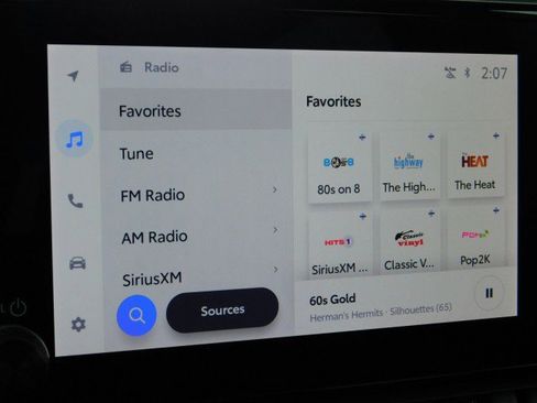 Used 2024 Toyota RAV4 XLE image 24