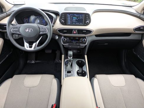 Used 2020 Hyundai Santa Fe SEL w/ Convenience Package image 10