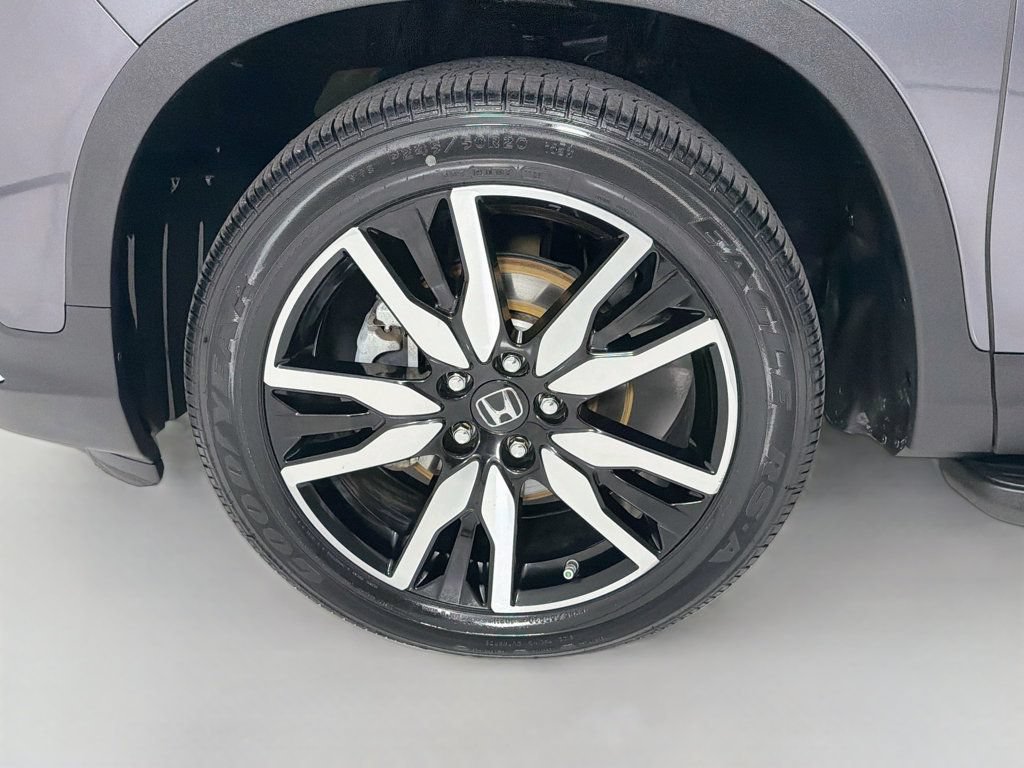 Used 2019 Honda Pilot Elite image 36