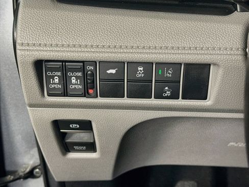 Used 2019 Honda Odyssey EX-L image 10