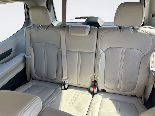 Used 2024 Jeep Wagoneer Series II w/ Flexible Seating Group RWD image 23