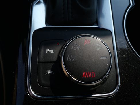 Used 2022 Chevrolet Blazer Premier w/ Enhanced Convenience Package AWD/4WD image 32