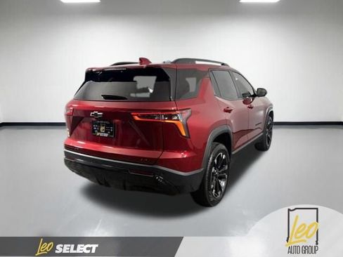 Used 2026 Chevrolet Equinox RS w/ LPO, Floor Liner Package AWD/4WD image 5