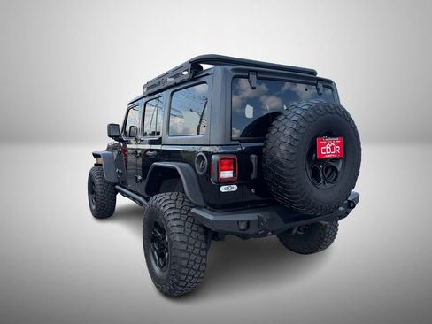 Used 2018 Jeep Wrangler Unlimited Sport AWD/4WD image 3