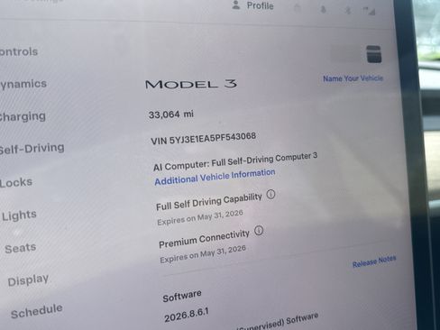 Used 2023 Tesla Model 3 Standard Range RWD image 4