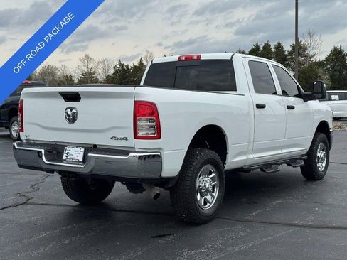 Used 2024 RAM 2500 Tradesman w/ Chrome Appearance Group AWD/4WD image 3