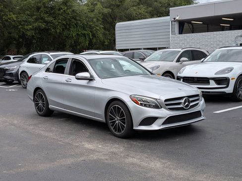 Used 2021 Mercedes-Benz C 300 Sedan image 5