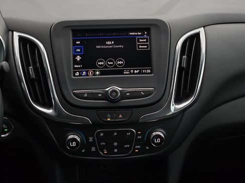 Used 2024 Chevrolet Equinox LT AWD/4WD image 11