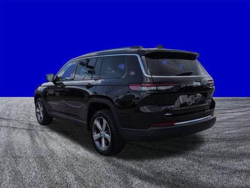 Used 2022 Jeep Grand Cherokee L Limited AWD/4WD image 6