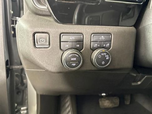 Used 2023 Chevrolet Silverado 1500 LT image 19