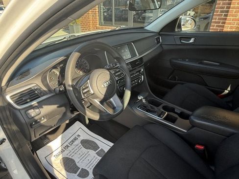 Used 2020 Kia Optima LX image 18