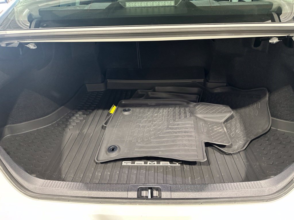 Certified 2024 Toyota Camry XLE w/ Cold Weather Package FWD image 16
