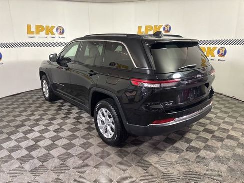 Used 2023 Jeep Grand Cherokee Limited image 15