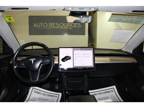 Used 2018 Tesla Model 3 Long Range image 14