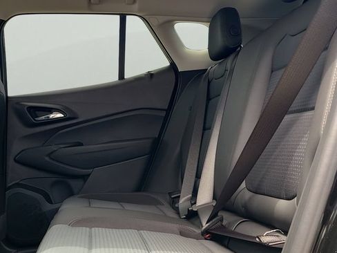 New 2026 Chevrolet Trax LT w/ Midnight Edition FWD image 12