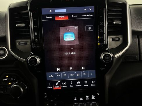 Used 2024 RAM 2500 Big Horn w/ Night Edition image 21