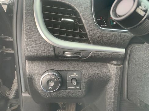 Used 2017 Chevrolet Traverse LT AWD/4WD image 13