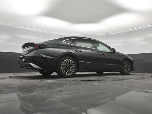 New 2026 Hyundai Sonata Limited FWD image 42