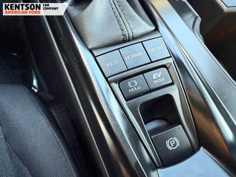 Used 2026 Toyota Camry LE image 24