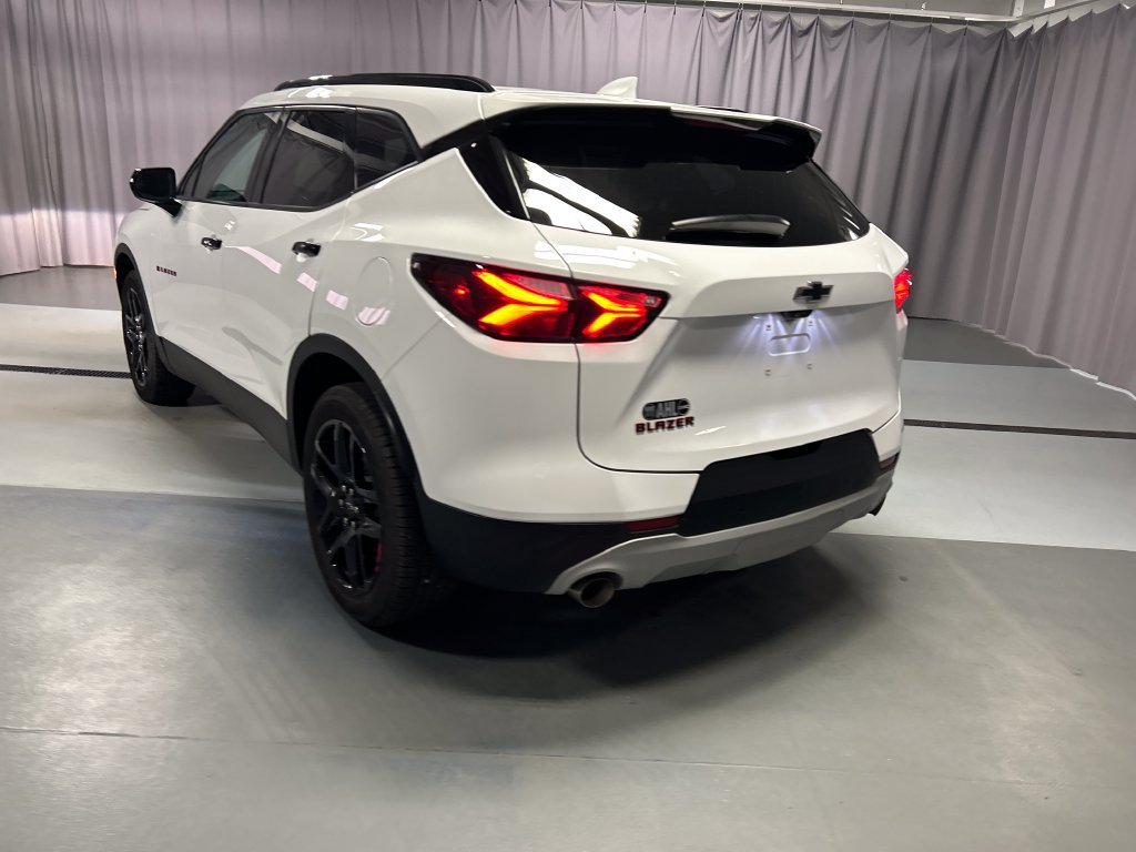 Used 2020 Chevrolet Blazer LT w/ Redline Edition FWD image 5