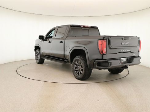 Used 2024 GMC Sierra 1500 AT4X image 4
