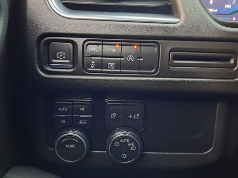 Certified 2023 Chevrolet Tahoe RST w/ RST Performance Edition image 19