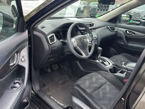 Used 2015 Nissan Rogue SV AWD/4WD image 8
