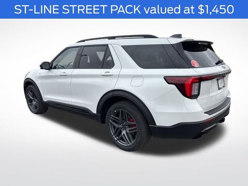 New 2026 Ford Explorer ST-Line w/ ST-Line Street Pack image 3