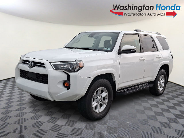 Used 2021 Toyota 4Runner SR5 Premium w/ Moonroof Package AWD/4WD image 3