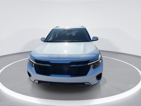 New 2026 Kia Seltos EX image 3