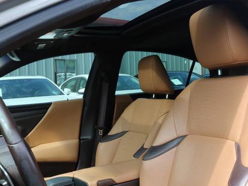 Used 2020 Lexus ES 350 w/ Accessory Package 2 FWD image 8